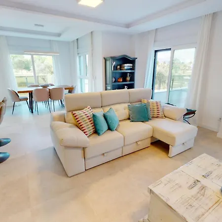 Petunia By On Travel Apartman Oliva